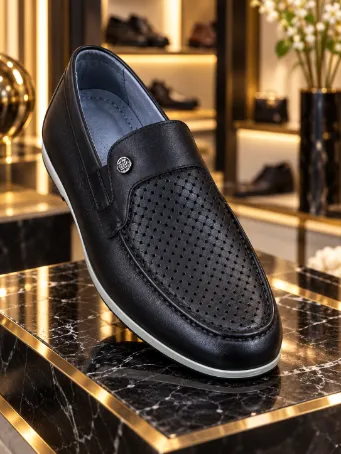 Men's Black Genuine Leather Perforated Woven-Pattern Loafers