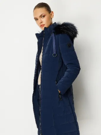 Kürk Kapüşonlu Uzun Kadın Şişme Mont Model 5630